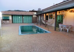 Foto 1 de Casa com 4 Quartos à venda, 170m² em Vila Santista, Serra Negra