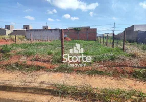 Foto 1 de Lote/Terreno à venda, 250m² em Jardim Ipanema, Uberlândia