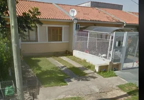 Foto 1 de Casa com 2 Quartos à venda, 49m² em Hípica, Porto Alegre