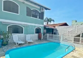 Foto 1 de Casa com 5 Quartos à venda, 156m² em Barreiros, São José