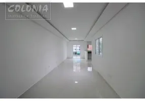 Foto 1 de Sobrado com 3 Quartos para venda ou aluguel, 165m² em Vila Curuçá, Santo André