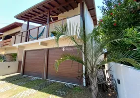 Foto 1 de Casa com 3 Quartos à venda, 173m² em Centro, Garopaba