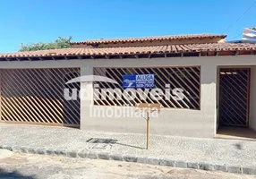 Foto 1 de Casa com 3 Quartos para alugar, 76m² em Custódio Pereira, Uberlândia