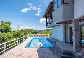 Foto 1 de Casa com 5 Quartos à venda, 500m² em Joao Paulo, Florianópolis