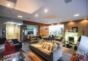 Foto 1 de Casa de Condomínio com 3 Quartos para alugar, 224m² em Planalto Paulista, São Paulo