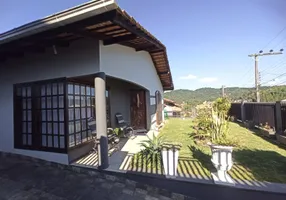 Foto 1 de Casa com 4 Quartos à venda, 181m² em Três Rios do Sul, Jaraguá do Sul