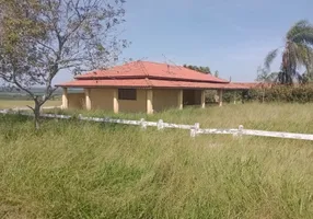 Foto 1 de Fazenda/Sítio com 2 Quartos à venda, 150m² em Area Rural de Botucatu, Botucatu