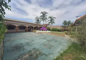 Foto 1 de Casa com 3 Quartos à venda, 371m² em Porto Novo, Caraguatatuba