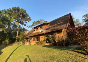 Foto 1 de Fazenda/Sítio com 3 Quartos à venda, 320m² em Ressaca, Itapecerica da Serra