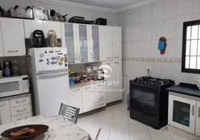 Foto 1 de Sobrado com 2 Quartos à venda, 248m² em Jardim, Santo André