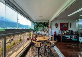 Foto 1 de Apartamento com 3 Quartos à venda, 185m² em Lagoa, Rio de Janeiro