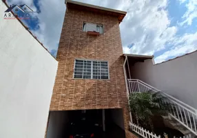 Foto 1 de Casa de Condomínio com 3 Quartos à venda, 221m² em Laranjeiras, Caieiras