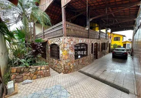 Foto 1 de Casa com 4 Quartos à venda, 280m² em Visconde do Rio Branco, Belo Horizonte
