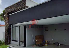 Foto 1 de Casa com 3 Quartos à venda, 139m² em Residencial Maria Lourenca, Goiânia