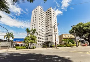 Foto 1 de Apartamento com 2 Quartos à venda, 45m² em Novo Mundo, Curitiba