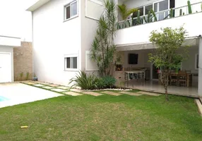 Foto 1 de Casa com 5 Quartos à venda, 511m² em Jardim Amália, Volta Redonda