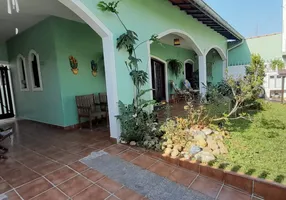 Foto 1 de Casa com 3 Quartos para alugar, 280m² em Parque Balneário Itanhaém, Itanhaém