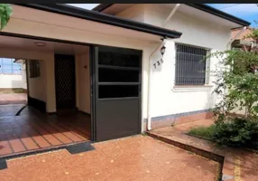 Foto 1 de Casa com 2 Quartos à venda, 130m² em Santa Paula, São Caetano do Sul