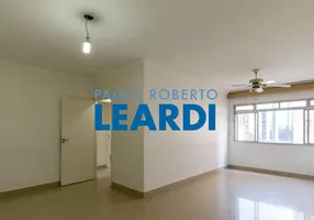 Foto 1 de Apartamento com 2 Quartos à venda, 91m² em Vila Olímpia, São Paulo