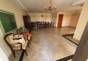 Foto 1 de Apartamento com 4 Quartos à venda, 270m² em Ingá, Niterói