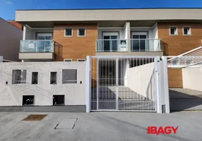 Foto 1 de Casa com 2 Quartos para alugar, 87m² em Nova Palhoça, Palhoça