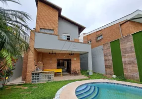 Foto 1 de Sobrado com 3 Quartos à venda, 259m² em Vila Sônia, São Paulo