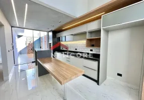 Foto 1 de Casa com 3 Quartos à venda, 105m² em Jardim Santa Helena, Maringá