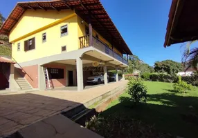 Foto 1 de Casa com 4 Quartos à venda, 312m² em Golfe, Teresópolis