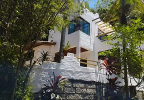 Foto 1 de Casa com 3 Quartos à venda, 250m² em Areias de Macacu, Garopaba