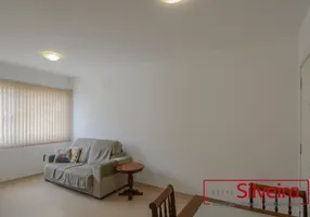 Foto 1 de Apartamento com 3 Quartos para alugar, 66m² em Santo Antônio, Porto Alegre