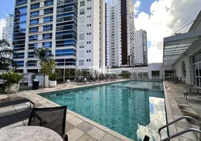 Foto 1 de Apartamento com 3 Quartos para alugar, 233m² em Gleba Fazenda Palhano, Londrina