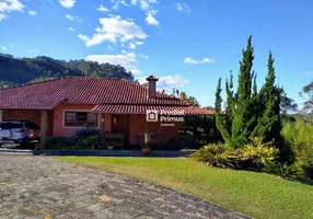 Foto 1 de Casa com 3 Quartos à venda, 215m² em Chacara Paraiso, Nova Friburgo