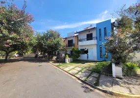 Foto 1 de Casa de Condomínio com 3 Quartos à venda, 95m² em Granja Viana, Cotia