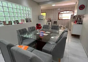Foto 1 de Sobrado com 4 Quartos à venda, 253m² em Jardim, Santo André
