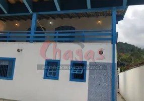Foto 1 de Sobrado com 3 Quartos à venda, 190m² em Cocanha, Caraguatatuba