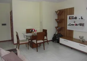 Foto 1 de Apartamento com 2 Quartos à venda, 72m² em Granja dos Cavaleiros, Macaé