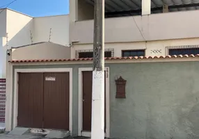 Foto 1 de Casa com 3 Quartos à venda, 175m² em Imbetiba, Macaé