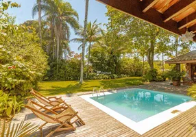 Foto 1 de Casa com 3 Quartos à venda, 200m² em Balneário Praia do Pernambuco, Guarujá