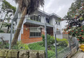 Foto 1 de Casa com 5 Quartos à venda, 201m² em Marechal Floriano, Caxias do Sul