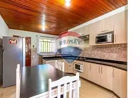 Foto 1 de Casa com 3 Quartos à venda, 100m² em Sitio Cercado, Curitiba