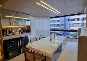 Foto 1 de Apartamento com 3 Quartos à venda, 130m² em Caminho Das Árvores, Salvador