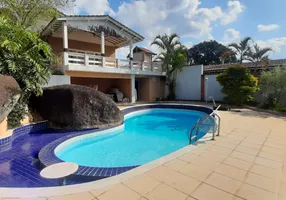 Foto 1 de Casa com 3 Quartos à venda, 313m² em Caraguata, Mairiporã