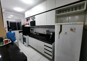 Foto 1 de Apartamento com 2 Quartos à venda, 48m² em Coaçu, Fortaleza