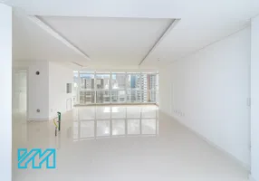 Foto 1 de Apartamento com 4 Quartos à venda, 229m² em Centro, Itapema