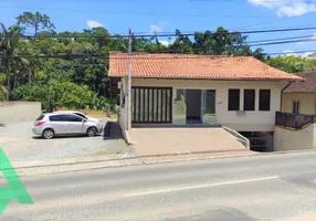 Foto 1 de Casa com 6 Quartos à venda, 295m² em Itoupava Norte, Blumenau