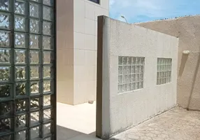 Foto 1 de Apartamento com 3 Quartos à venda, 60m² em Praia do Futuro, Fortaleza