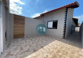 Foto 1 de Casa com 2 Quartos à venda, 73m² em Jardim Suarão, Itanhaém