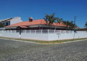 Foto 1 de Casa com 3 Quartos à venda, 407m² em Itapuã, Balneário Gaivota