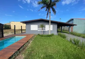 Foto 1 de Casa com 4 Quartos à venda, 300m² em Parque Maristela, Xangri-lá