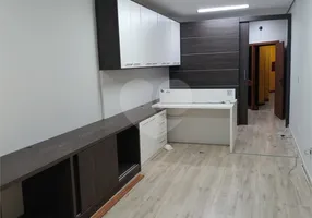 Foto 1 de Sala Comercial à venda, 44m² em Passo D areia, Porto Alegre